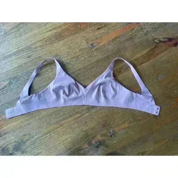 Lululemon Like Nothing Bra In Misty Merlot, 32C - Picture 6 of 8